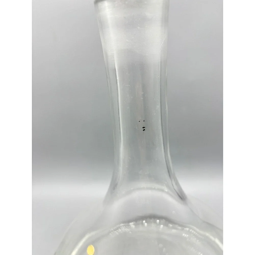 Vtg Made in Hungary Clear Glass‎ Wine Decanter with Stopper 11.5 Inch